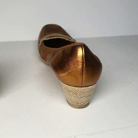 Sesto Meucci Gold Metallic Loafers - Picture 6 of 7